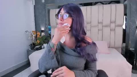  TYLA  online show from August 13, 3:53 am