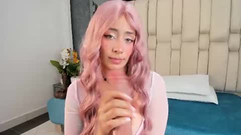  TYLA  online show from August 15, 4:38 am
