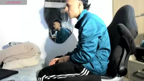 tyler_axel online show from August 15, 4:27 am