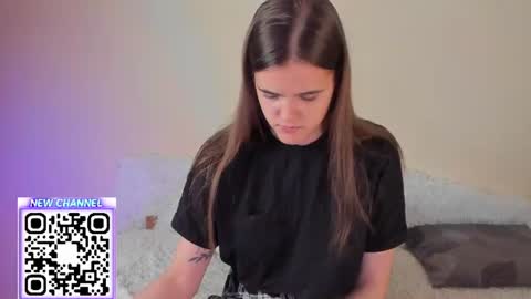 tyler_ema online show from August 4, 8:50 pm