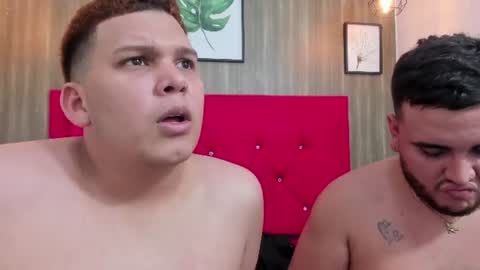 TylerGael  online show from August 10, 10:33 pm