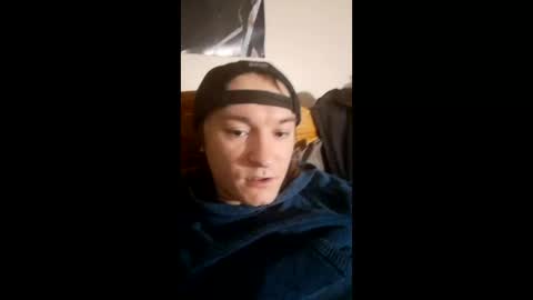 Tylerdude56128 online show from April 12, 7:42 am