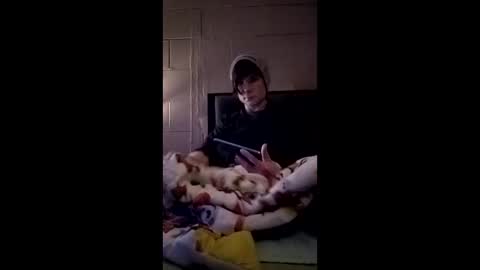tylerlee199169 online show from March 20, 3:04 pm