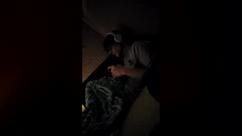 tylerlee199169 online show from July 3, 9:11 am