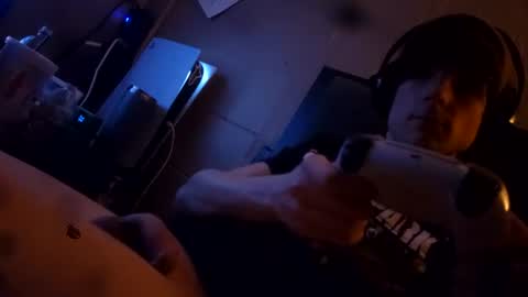 tylerlee199169 online show from August 11, 4:47 am