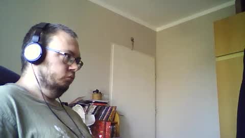 tyradi1991 online show from June 25, 8:17 am