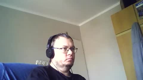 tyradi1991 online show from August 12, 9:33 am