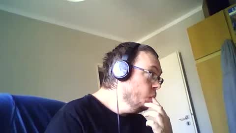 tyradi1991 online show from August 12, 10:50 am