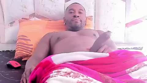 tyron_rulers online show from August 2, 2:02 pm