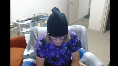 TylerAlternative online show from August 14, 3:32 am