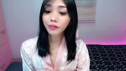 urbbgirl alliah online show from July 5, 7:39 pm