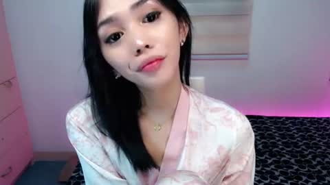 urbbgirl alliah online show from July 5, 8:45 pm
