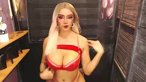 JUST CALL ME BUNNY online show from August 14, 4:05 am