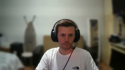 ugurr90 online show from August 13, 6:22 pm