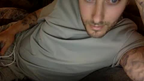 ukboy08x online show from May 16, 12:22 am