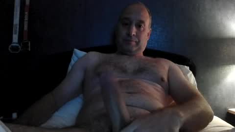 ukflasher online show from August 6, 9:58 pm