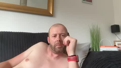 ukmatty3 online show from August 11, 5:37 pm