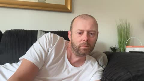 ukmatty3 online show from August 15, 4:00 pm