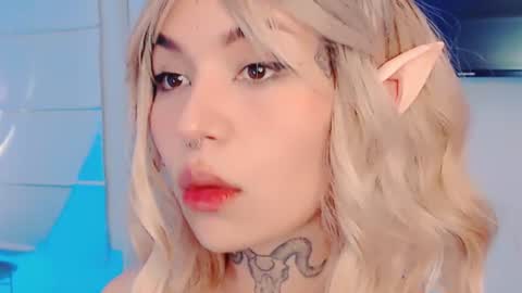 Martina online show from August 5, 3:59 am
