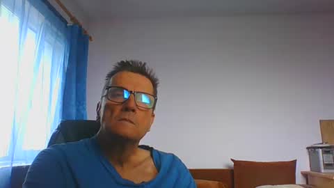ulmeni4 online show from June 11, 11:27 am