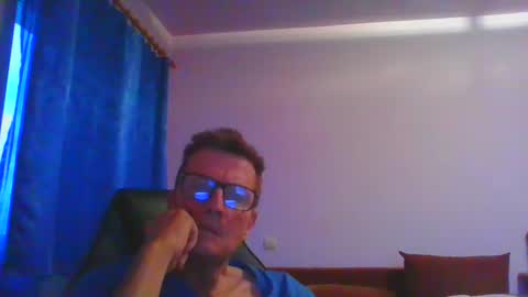 ulmeni4 online show from June 11, 6:25 pm