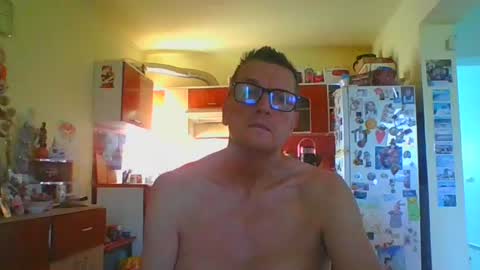 ulmeni4 online show from June 24, 5:09 am