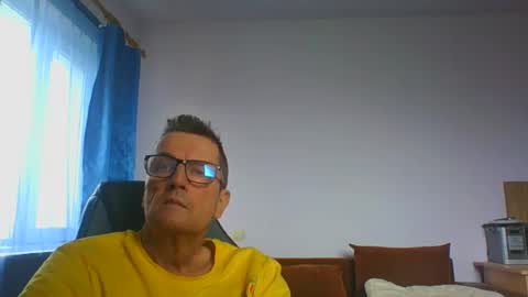 ulmeni4 online show from July 12, 1:28 pm