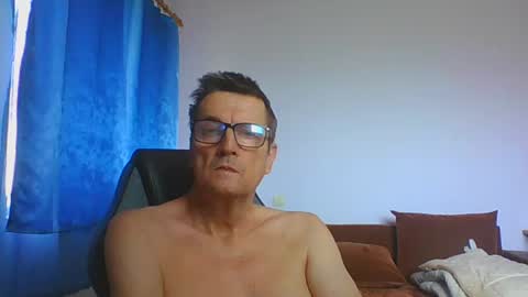 ulmeni4 online show from July 31, 11:16 am
