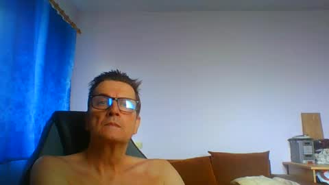 ulmeni4 online show from August 7, 12:38 pm