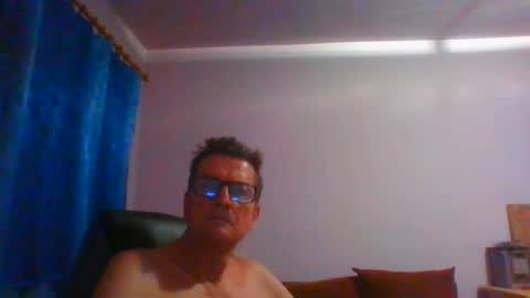 ulmeni4 online show from August 7, 7:36 pm