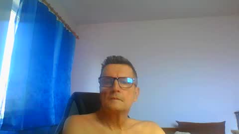 ulmeni4 online show from August 15, 1:15 pm