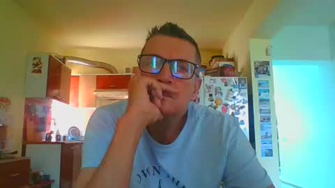ulmeni7 online show from June 23, 6:47 am