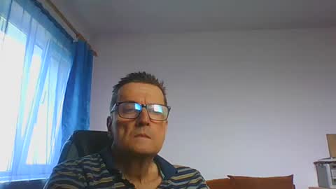 ulmeni7 online show from July 9, 10:42 am