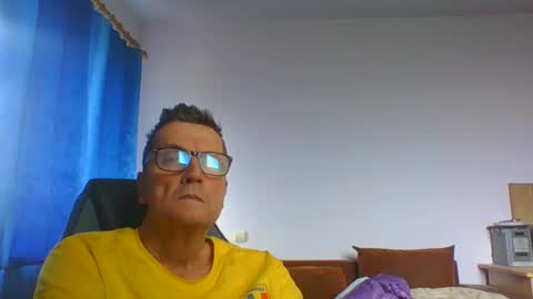 ulmeni7 online show from July 12, 12:44 pm