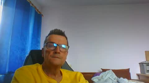 ulmeni7 online show from July 12, 3:51 pm