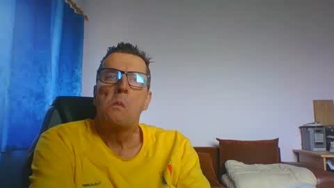 ulmeni7 online show from July 13, 8:21 am