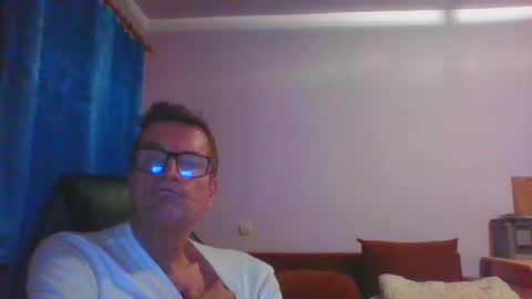 ulmeni7 online show from July 27, 9:53 pm