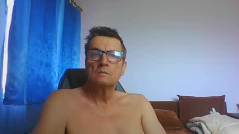 ulmeni7 online show from July 31, 11:05 am