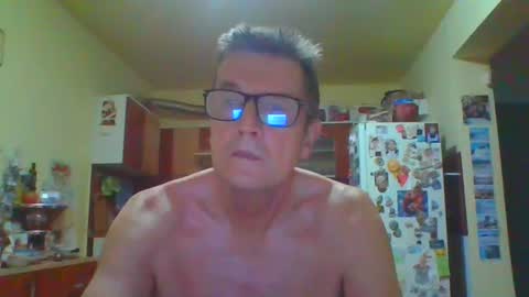 ulmeni7 online show from August 3, 1:23 am