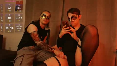 ultratwix online show from July 3, 9:39 pm