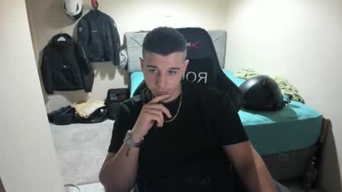 hi im mike tyson -  online show from July 17, 7:03 pm
