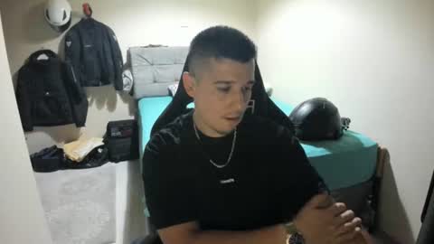 hi im mike tyson -  online show from July 18, 7:37 pm