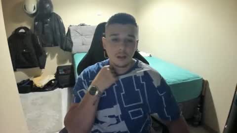 hi im mike tyson -  online show from July 23, 9:39 pm