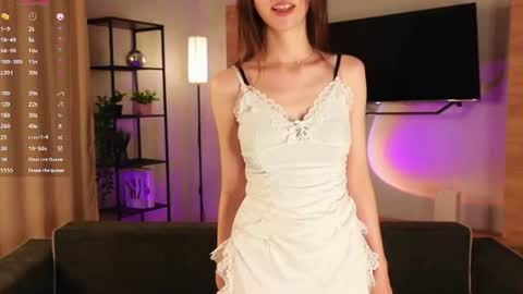 Liliane online show from August 8, 1:11 pm