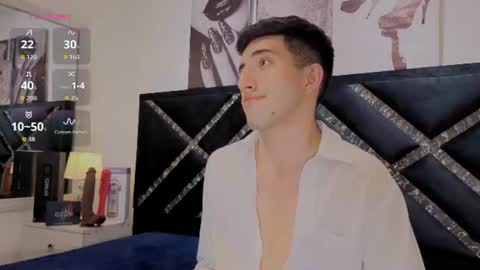 un_sluttyy online show from August 31, 9:04 pm