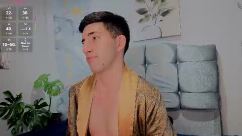 un_sluttyy online show from September 3, 3:15 pm