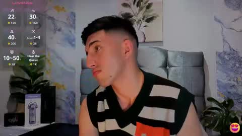 un_sluttyy online show from September 9, 5:21 pm