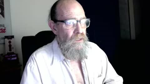 Uncle Hottie online show from August 6, 2:10 am