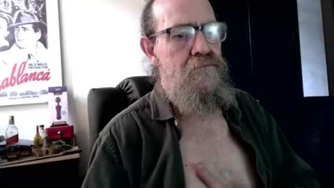 Uncle Hottie online show from August 6, 6:07 pm