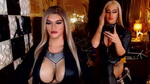 unforgettablehorsecock online show from June 14, 12:51 am